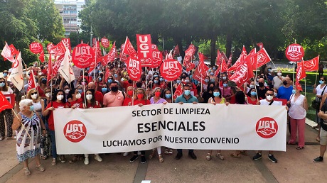 UGT firma un acuerdo transitorio para el convenio de la limpieza de Córdoba